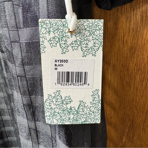 NEW Hyacinth House Organza Windowpane Waverly Dress Midi Black Medium M NWT - Picture 11 of 15